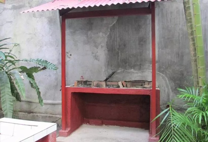 ペンション Felipa Beach Residence Ilang Ilang