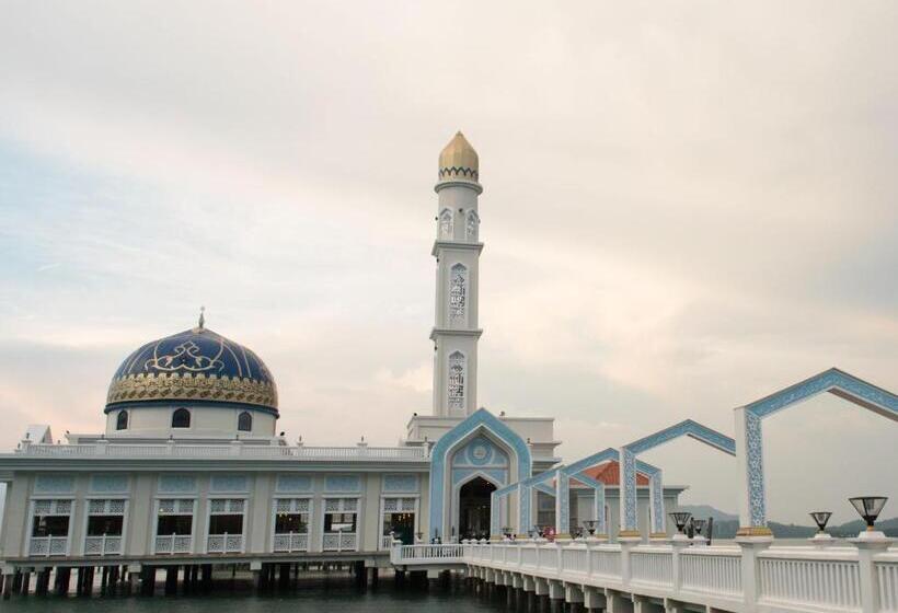 Shoplot Hostel Pangkor