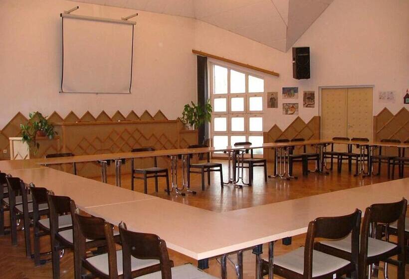 旅馆 Martineum Felnőttképző Akadémia