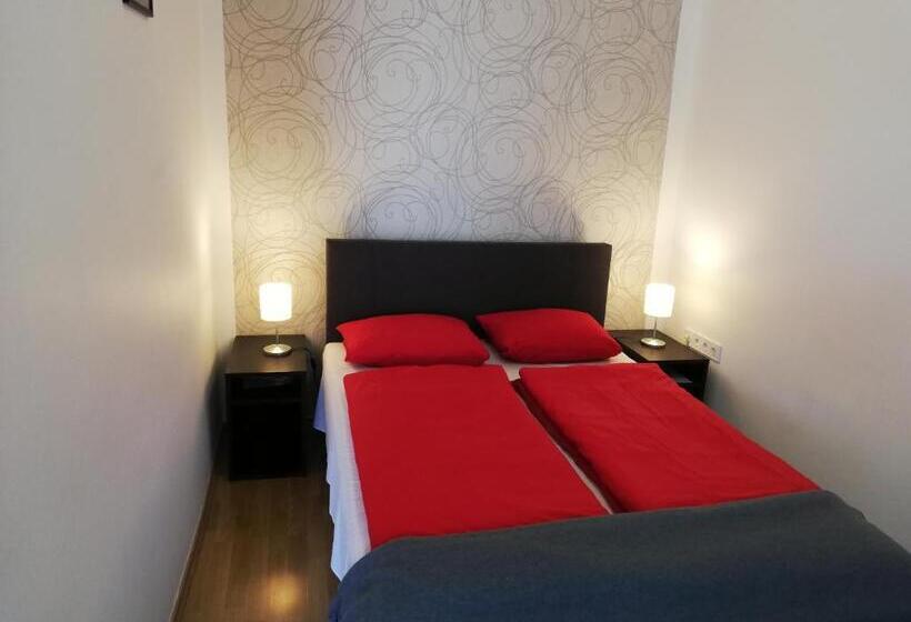 Bed and Breakfast Eden Panzió