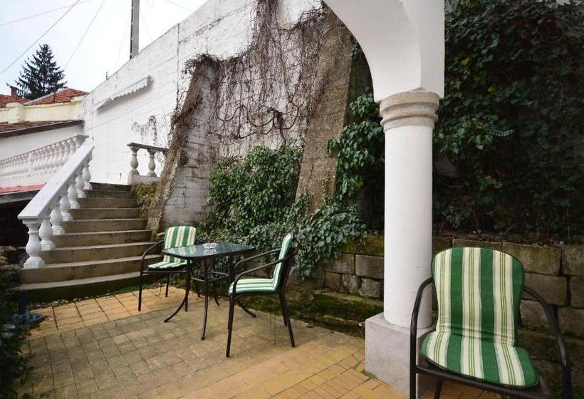 Bed and Breakfast Eden Panzió