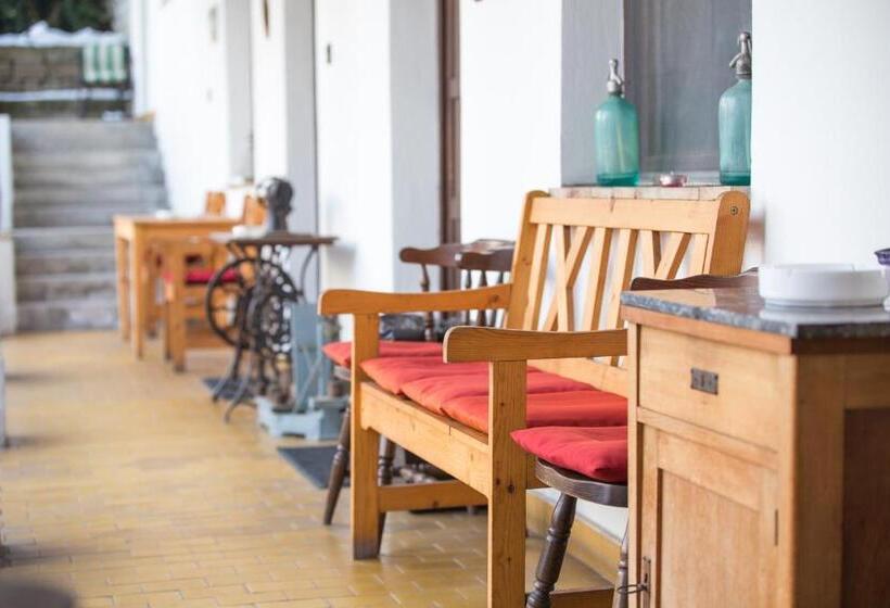 Bed and Breakfast Eden Panzió