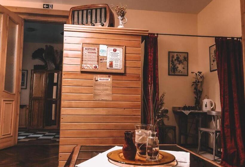 Bed and Breakfast Hét Pecsét Fogadó étterem