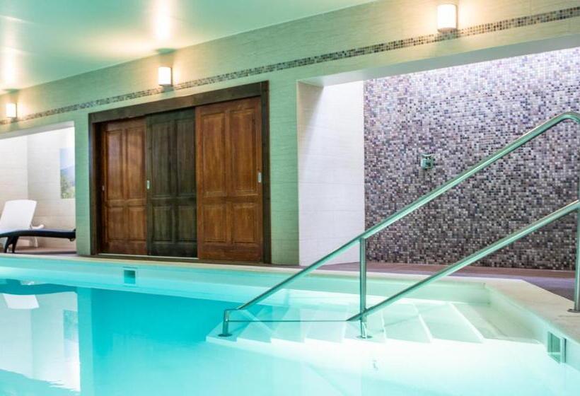 Borhotel Sziluett Farkasmály