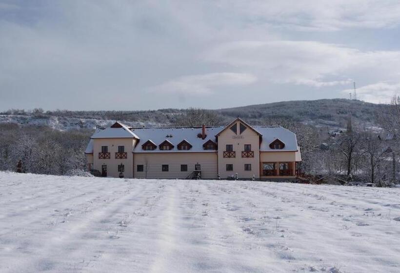 Borhotel Sziluett Farkasmály