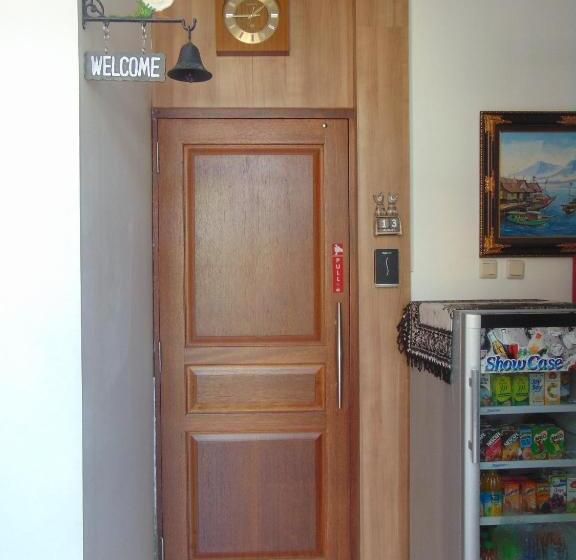 Cabin Hotel Bhayangkara