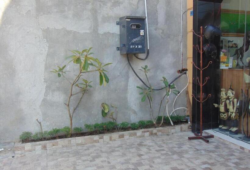 Cabin Hotel Bhayangkara