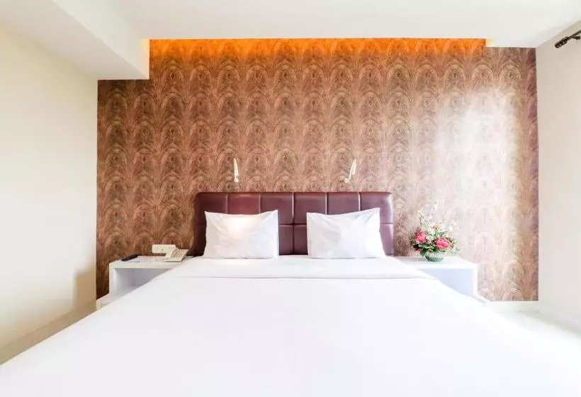 هتل Empress  Makassar