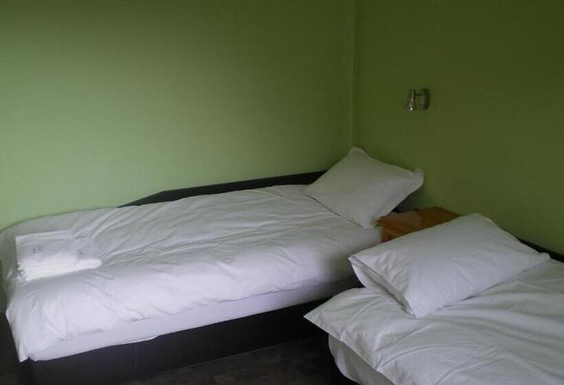 Family Hotel Balkana