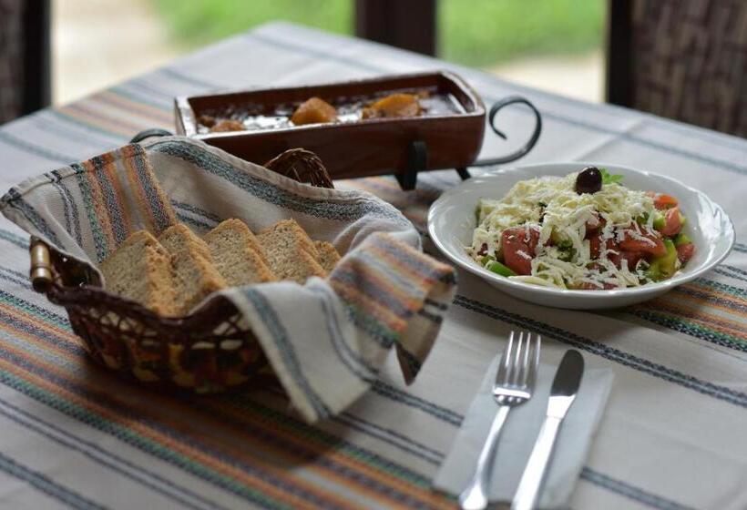 Family Hotel Balkana