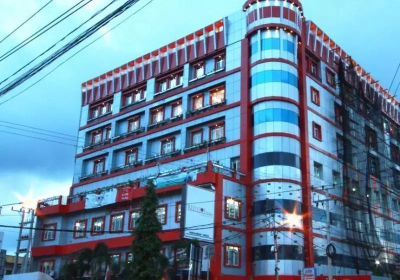 Grand Puncak Lestari Hotel