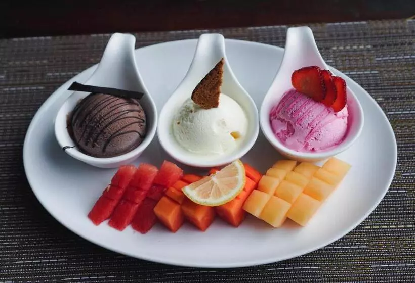 Hotelli Aruna Senggigi Resort & Convention