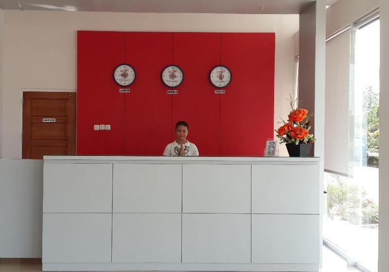 בית מלון כפרי Bangka City