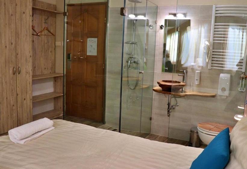 Hotell Kenguru Panzió