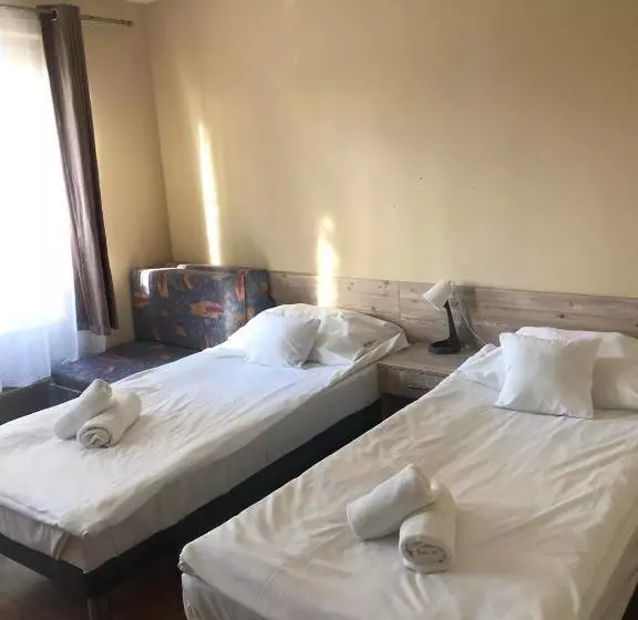 Hotelli Kenguru Panzió