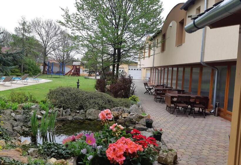 Hotel Kenguru Panzió