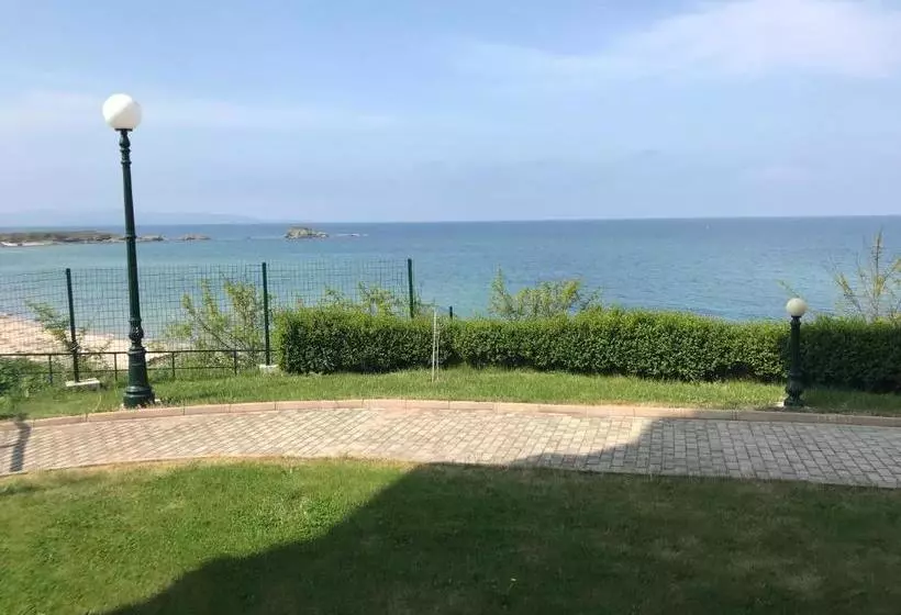 Lozenetz Beach Apartments