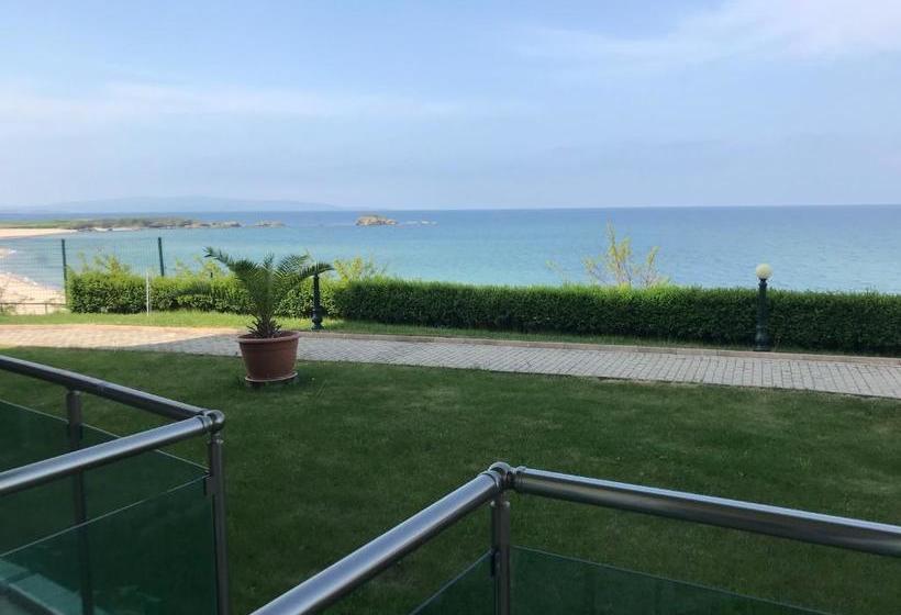 Lozenetz Beach Apartments