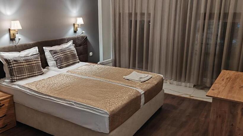 فندق Monte Cristo