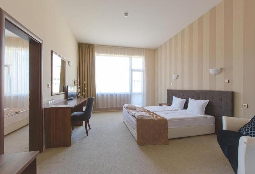 فندق Monte Cristo