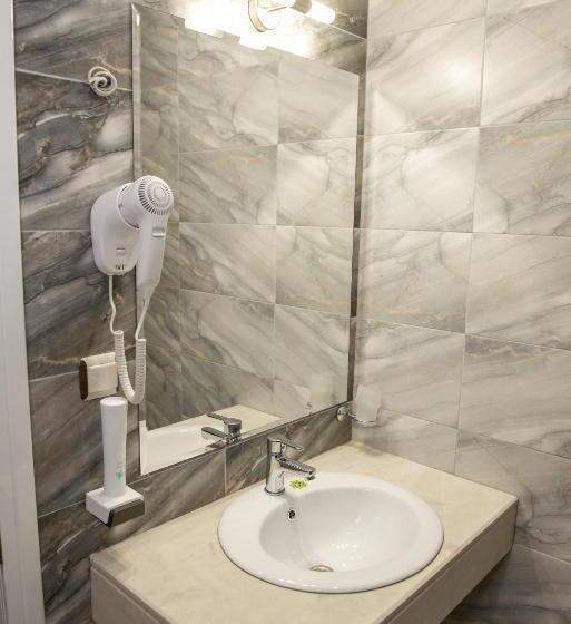 فندق Monte Cristo