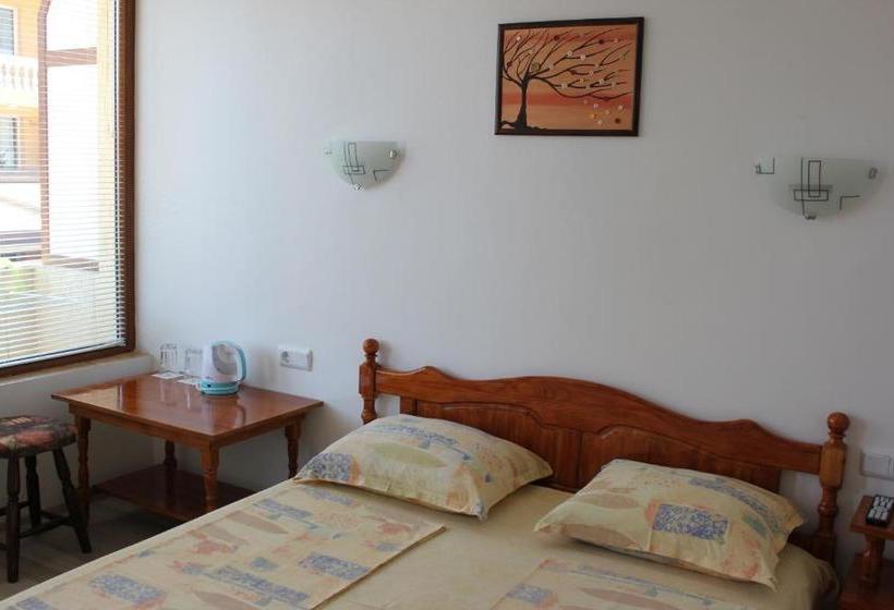 Hotel Radik Guest Rooms