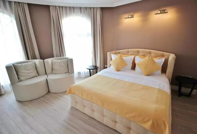 هتل Residence House Ruse