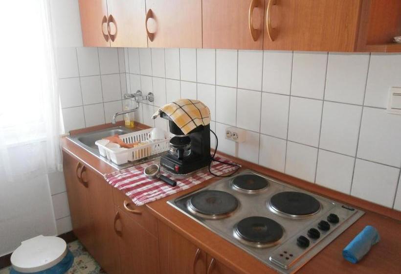 فندق Terezia Guesthouse