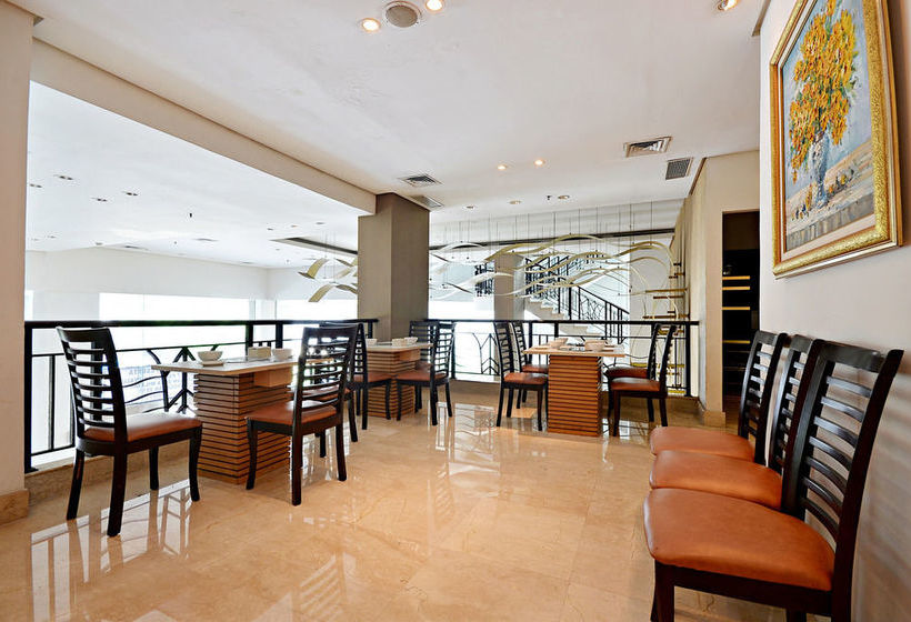 בית מלון כפרי Zen Rooms Bandengan Selatan