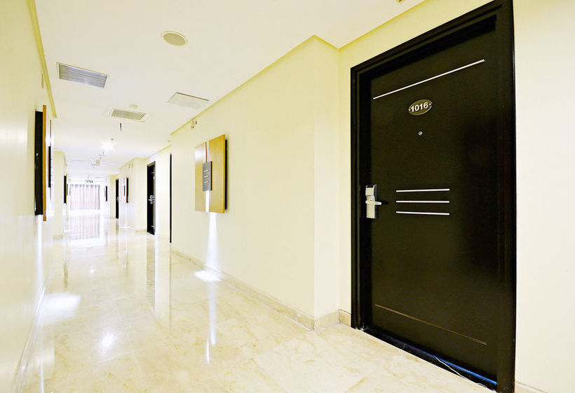 בית מלון כפרי Zen Rooms Bandengan Selatan