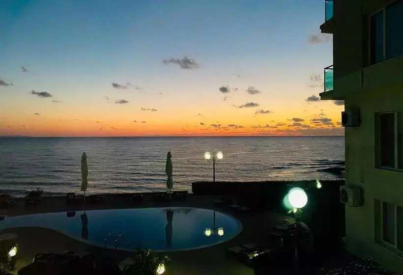 Lozenetz Beach Apartments