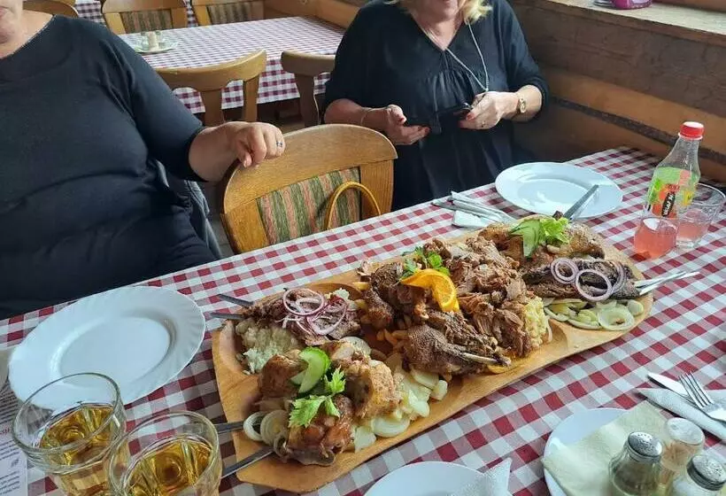 Lomakeskus Faház Motel