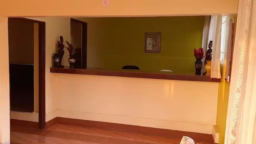 هتل Northroad Governor Villas