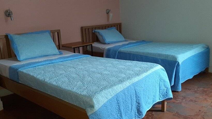 هتل Northroad Governor Villas