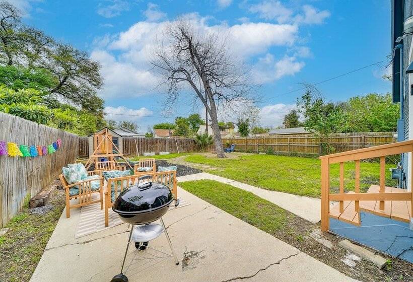 Cozy San Antonio Home W/ Grill ~ 5 Mi To Downtown!