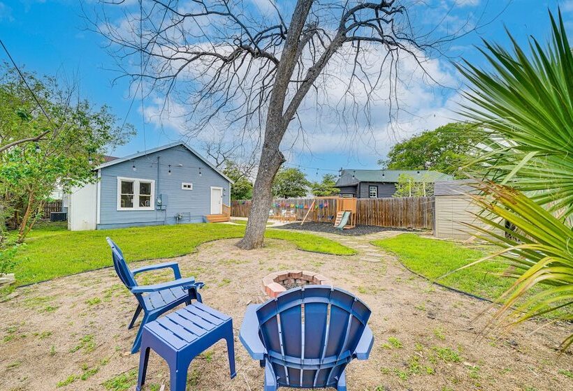 Cozy San Antonio Home W/ Grill ~ 5 Mi To Downtown!