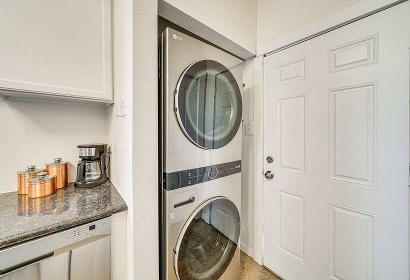 Cozy San Antonio Home W/ Grill ~ 5 Mi To Downtown!