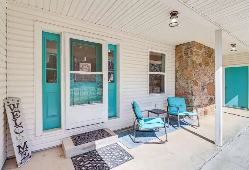 Charming Fairfield Bay Home On Golf Course