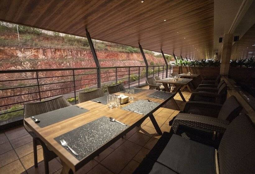 هتل Ananth The Grand