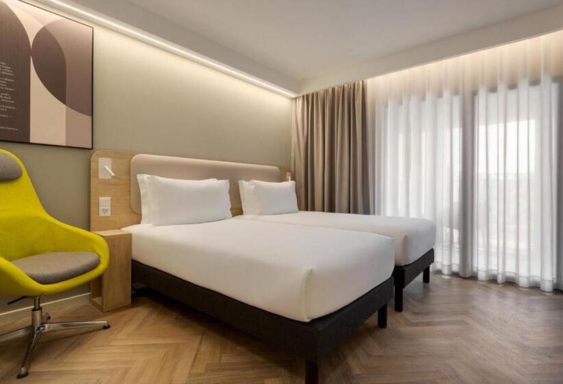 هتل Holiday Inn Express Evora, An Ihg