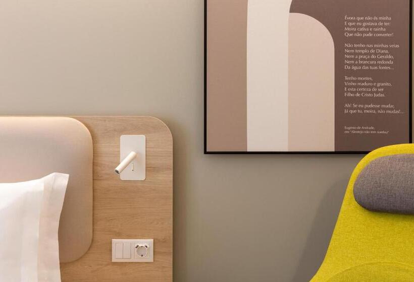 هتل Holiday Inn Express Evora, An Ihg