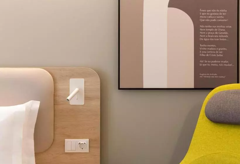 هتل Holiday Inn Express Evora, An Ihg