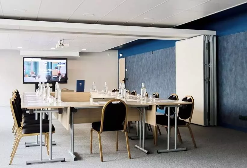 Hotelli Hôtel Best Of Both   Divonne Les Bains