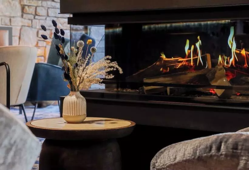 Hotelli Hôtel Best Of Both   Divonne Les Bains