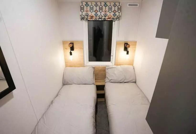 ホテル Inviting 3 Bed Lodge In Preston Hot Tub