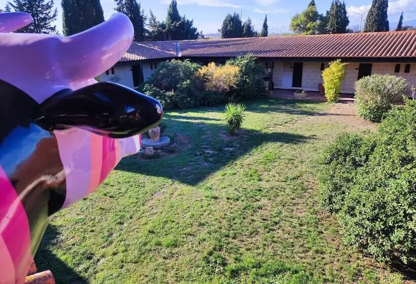 Hotelli Hôtel Et Appart Hôtel Le Relais Du Val D Orbieu