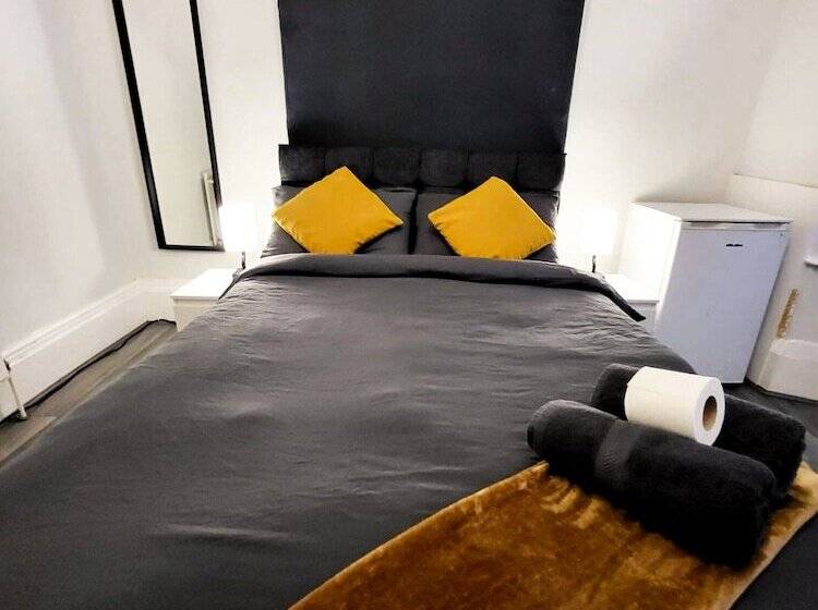 Hotell Stay Sleep Rest Grove Haven