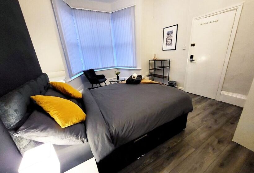 Hotell Stay Sleep Rest Grove Haven