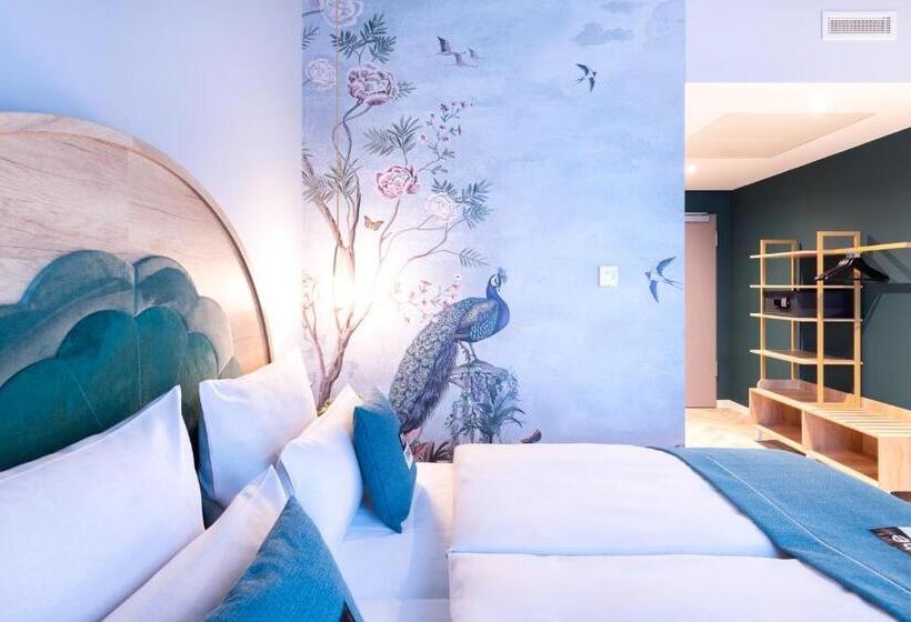 Hotel Holiday Inn The Niu, Flower Konstanz, An Ihg