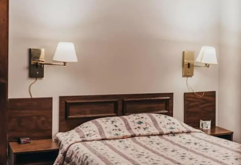 ホテル Whitecap Mountains Resort